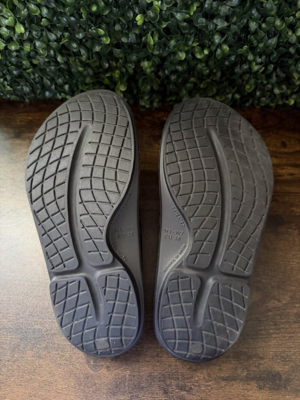 OOFOS OOahh Sport Flex Black Slide Sandals W7 M5 Adjustable Shoes - Picture 7 of 8